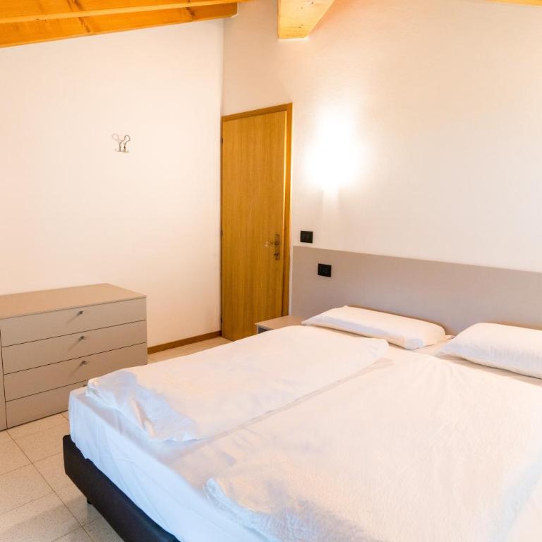 Casa Alberta - Apartamento de 2 dormitorios con balcón - 8