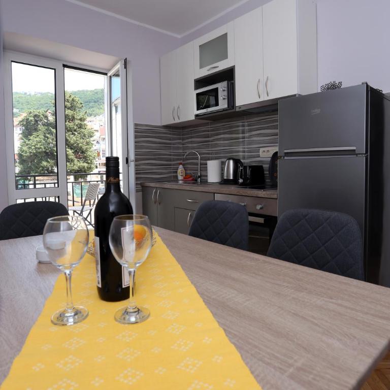 Tamaris Apartmani Igalo Centar - Apartment with Balcony - 5