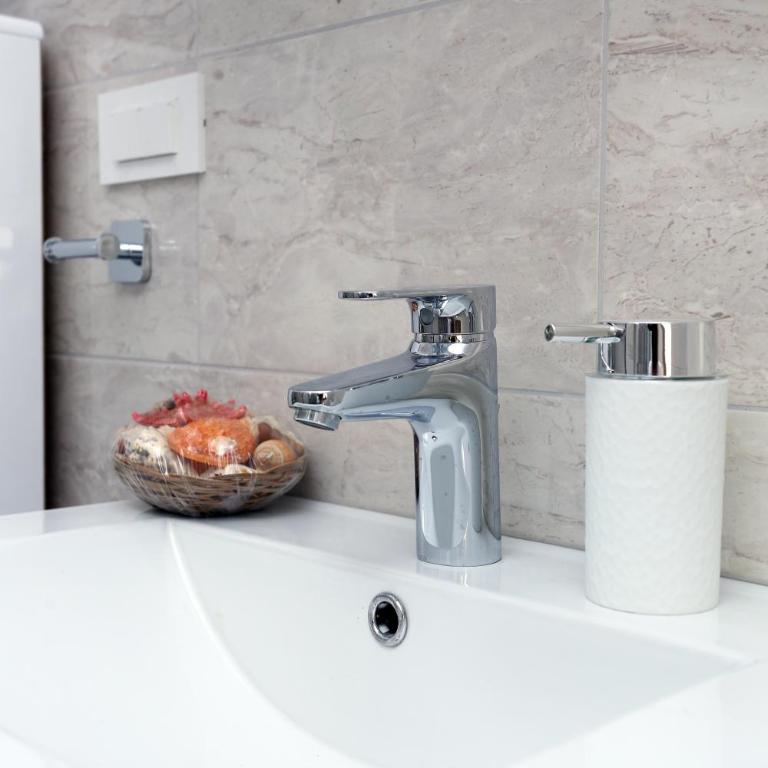Tamaris Apartmani Igalo Centar - Apartment with Balcony - 21