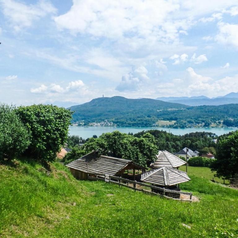 Modernes Ferienhaus Mit Garten - Ferienhaus mit 1 Schlafzimmer - 1
