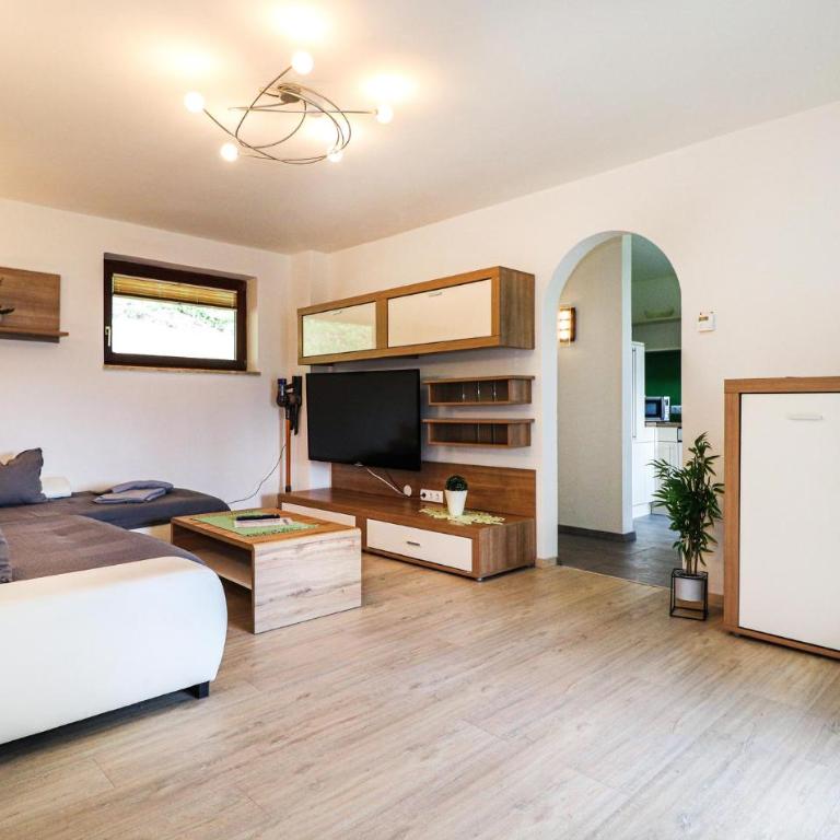 Modernes Ferienhaus Mit Garten - Ferienhaus mit 1 Schlafzimmer - 2