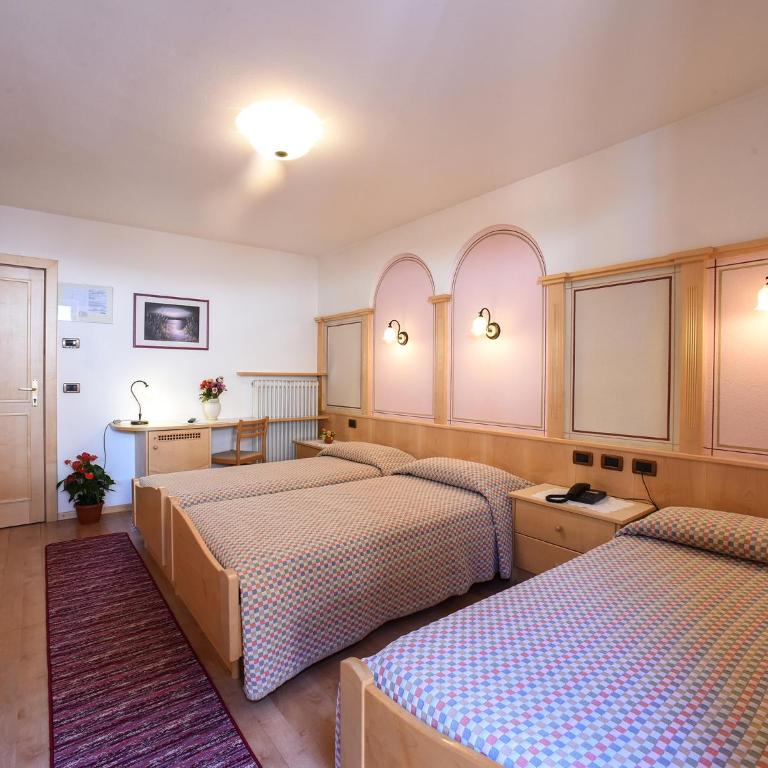 Hotel Adriana - Camera Tripla Standard - 2