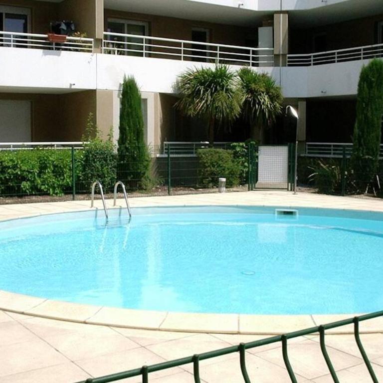 La halte du Canal - Appartement - Vue sur Piscine - 1