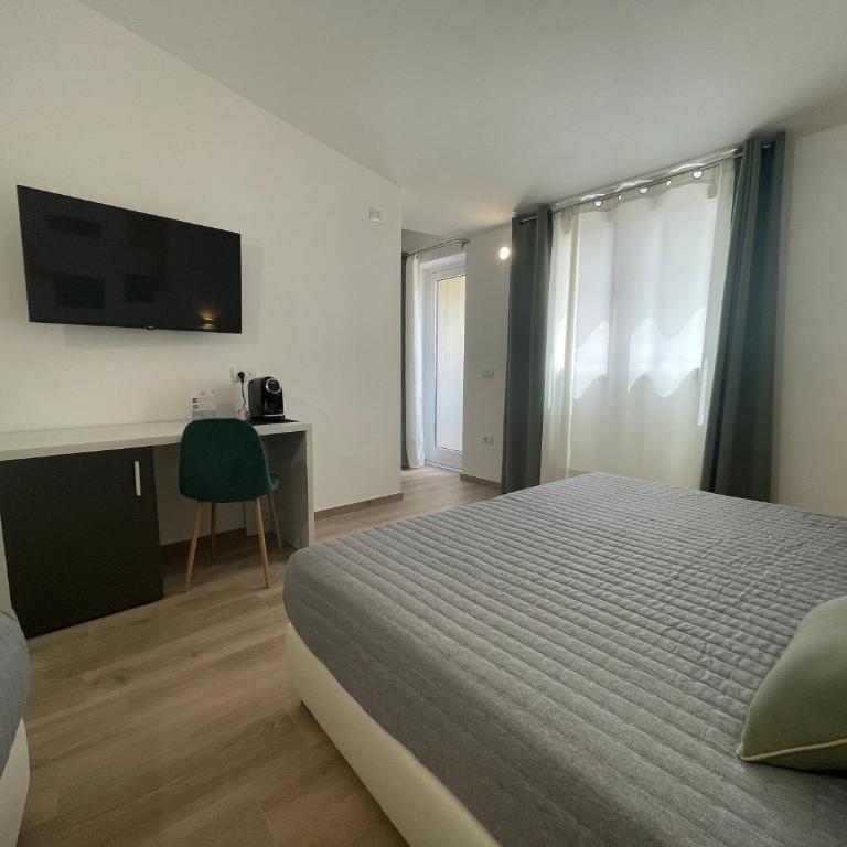 Admayora Guest House - Camera Matrimoniale Standard - 4