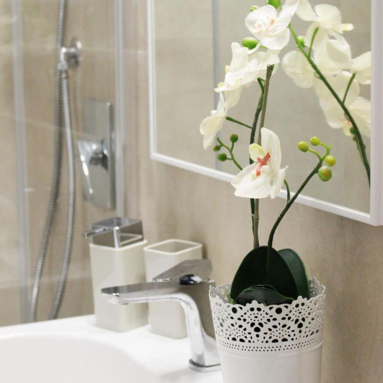 Casa Thalassa - One-Bedroom Apartment - 15