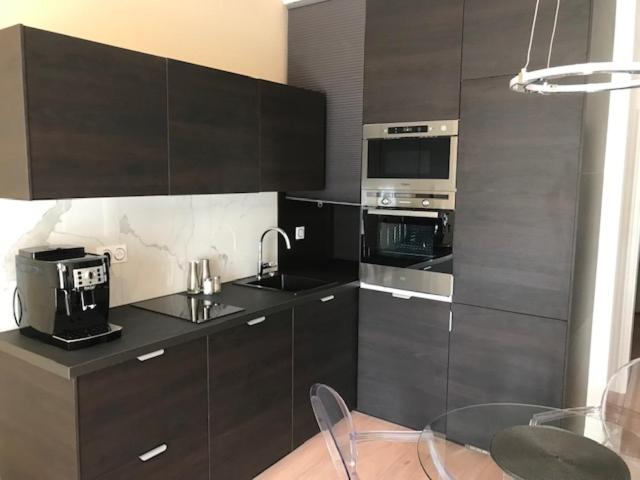 LAZARE Maison de Maître , appartements de standing avec parking privatif à seulement 7 minutes à pied du centre historique de Béziers - Appartement 1 Chambre - 7