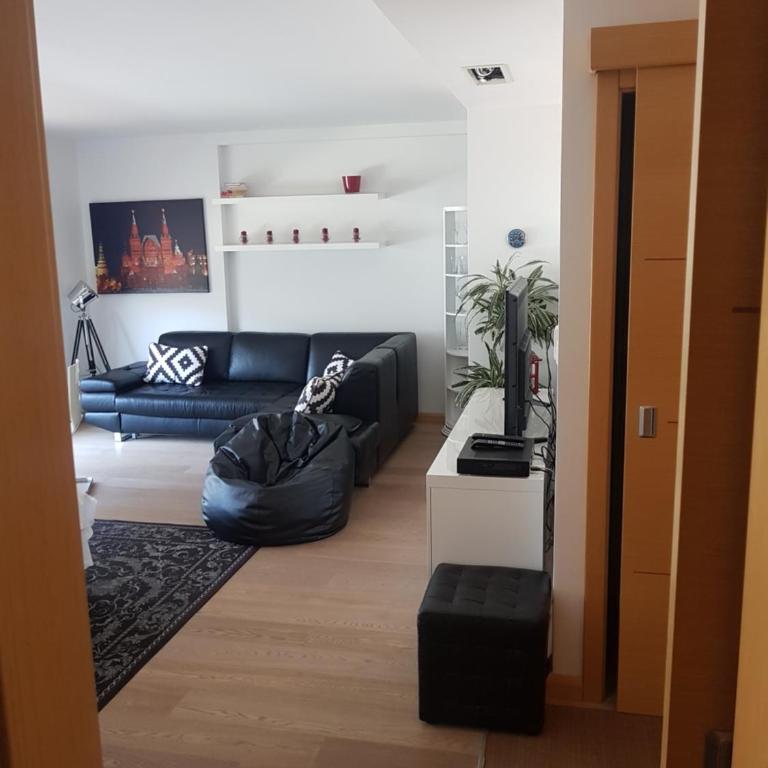Red Lux - Apartment with Sea View - 8