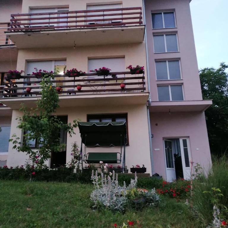 Smestaj Milisavljevic - Apartman sa 2 Spavaće Sobe - 2
