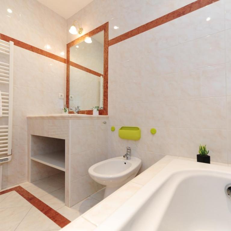 Le Savoy Palace - Five Stars Holiday House - Appartement - 19