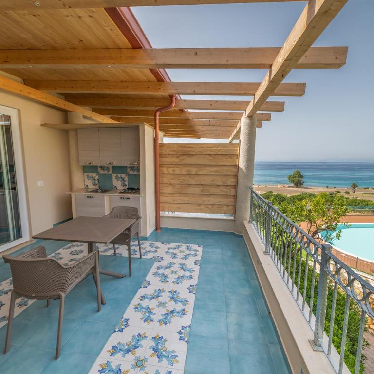 Residence New Paradise - Camera King con Vista Mare - 2