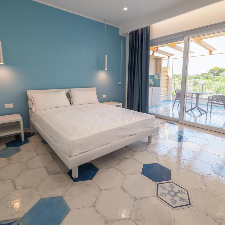 Residence New Paradise - Camera King con Vista Mare - 4
