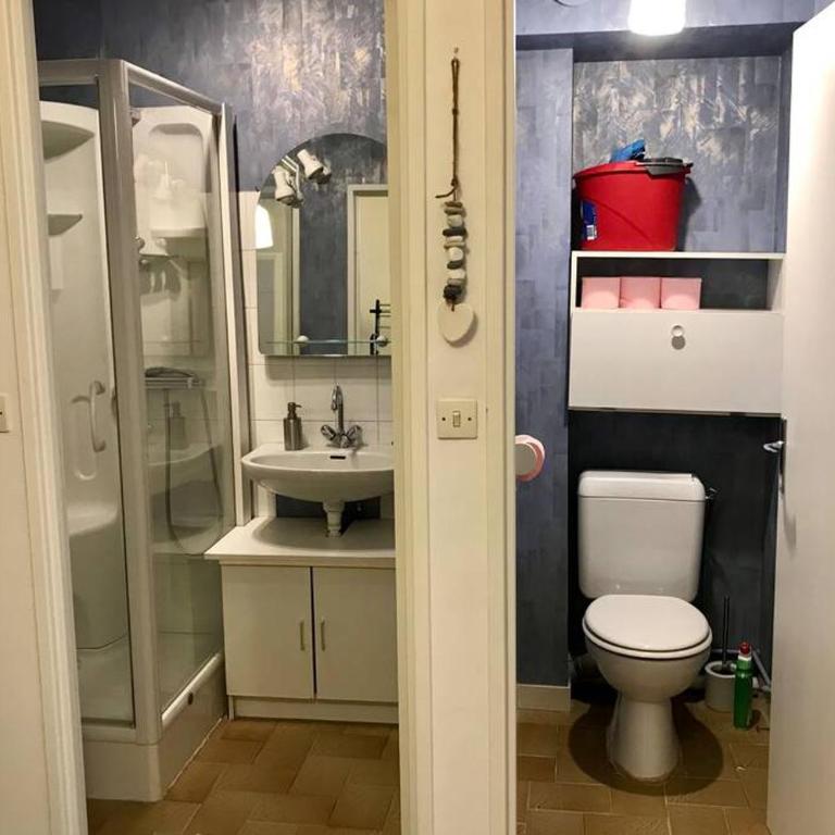 Appart T2 spacieux proche Gare TGV - Appartement 2 Chambres - 17