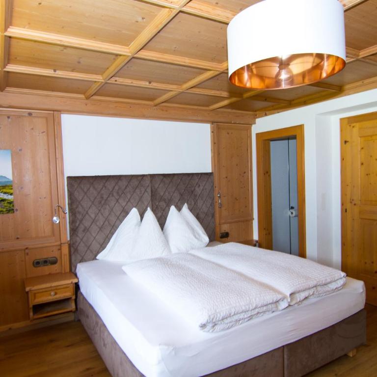 Haus am Sonnenhang - Doppelzimmer mit Balkon - 12