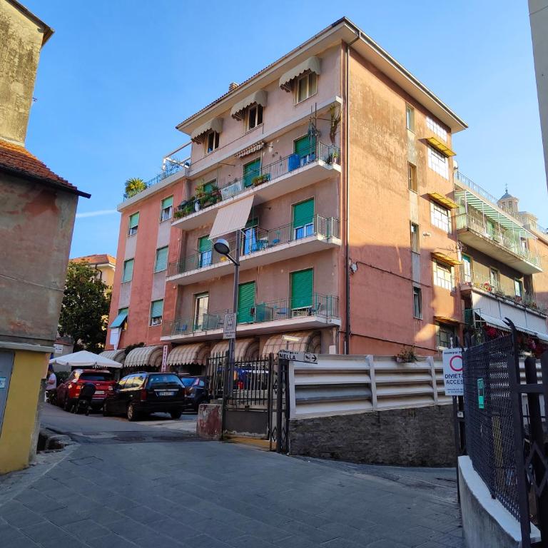 Incantevole appartamento sul mare - Borgo Marina - Appartamento con 2 Camere da Letto - 2