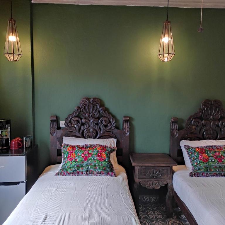 Nunõ - Twin Room with Balcony - 16