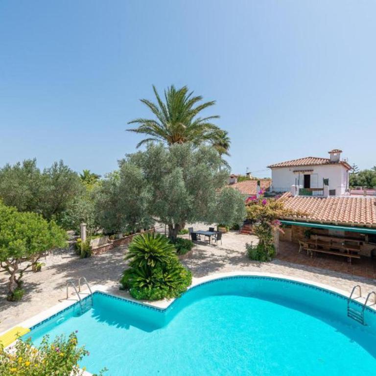 NEW! Can Malondra, villa para 8 con piscina y jardines - Villa with Private Pool - 4