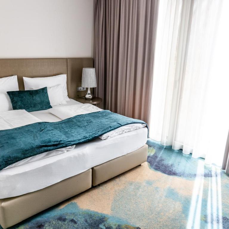 Hotel Seven - Doppelzimmer - 1