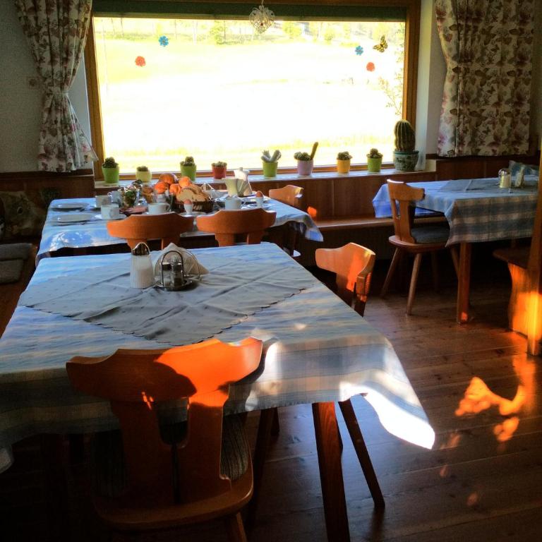 Blonbauer - Familienzimmer mit Terrasse - 8