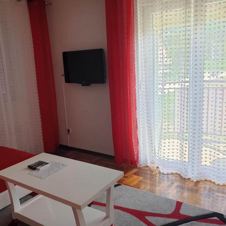 Lux Apartman Ristić 2 - Apartman sa 1 Spavaćom Sobom - 6