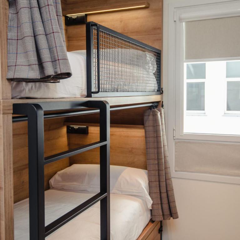 LATROUPE La Granja - Bed in 4-Bed Mixed Dormitory Room - 4