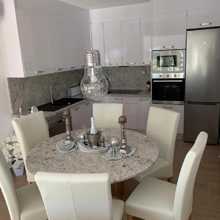 Villa Emilia 4 PAX - Villa - 7