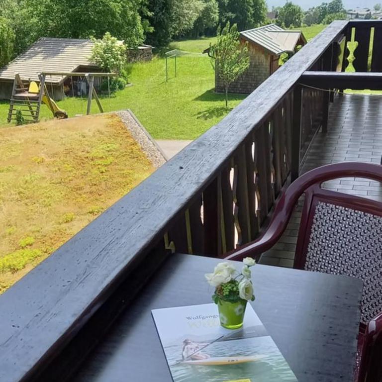 Pension Mozartblick - Doppelzimmer mit Bergblick - 3