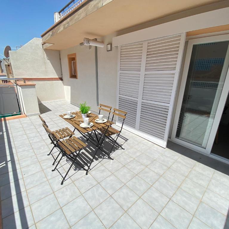 Apartamentos AR Isern - Apartamento con balcón - 2