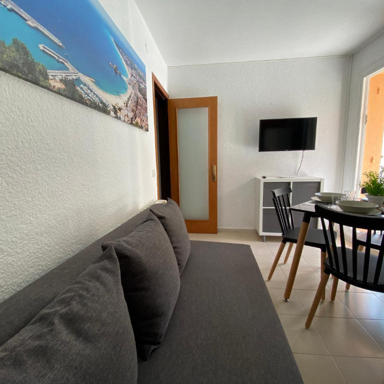 Apartamentos AR Isern - Apartamento con balcón - 20