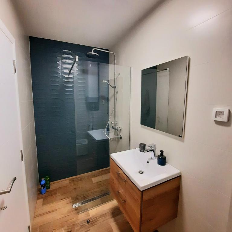 Montenegro Sea Pearl Apartments Petrovac - Apartment with Balcony - 18