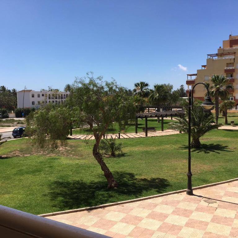 APARTAMENTO LAS PALMERILLAS-RESIDENCIAL TORREQUEBRADA - Two-Bedroom Apartment - 25