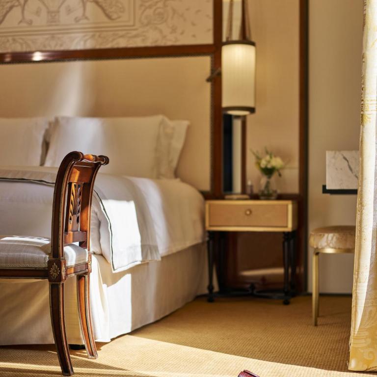Hotel Eden - Dorchester Collection - Suite with Terrace - 5