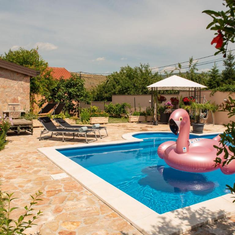 Villa Bella - Two-Bedroom House - 6