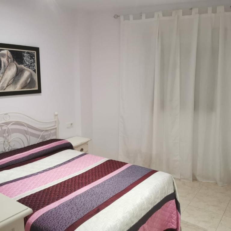 Apartamentos avda juan Carlos - One-Bedroom Apartment - 3