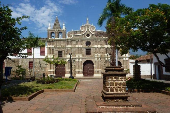 Apartasol Santafe de Antioquia 15 - Apartamento de 2 dormitorios - 40