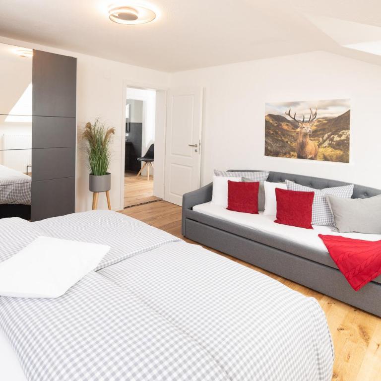 "Haus 18" - Annehmlichkeiten von 4-Sterne Familien-und Wellnesshotel Viktoria können mitgenutzt werden - Apartment mit Blick auf die Berge - 2