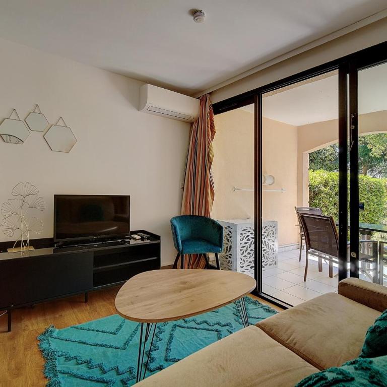 Upstays Garden Pool Parking 23m2 Apartment - Monolocale - 3