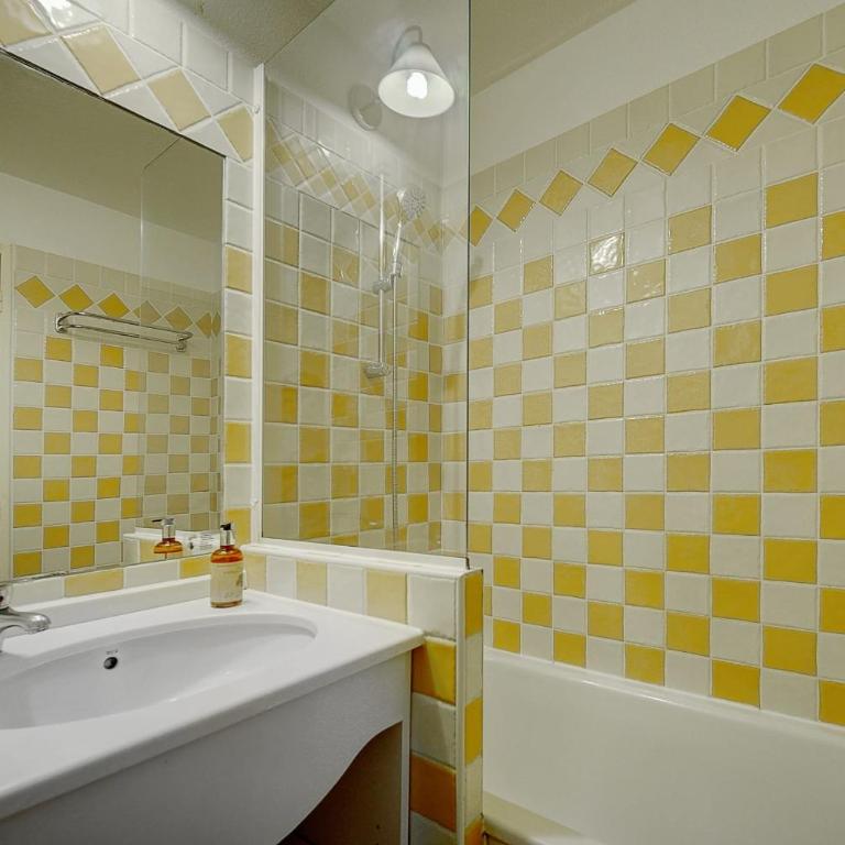 Upstays Garden Pool Parking 23m2 Apartment - Monolocale - 17