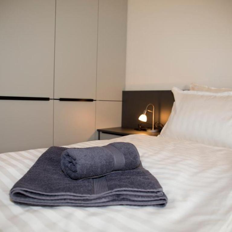 Penthouse with Old bridge view and jacuzzi - Two-Bedroom Apartment - 20
