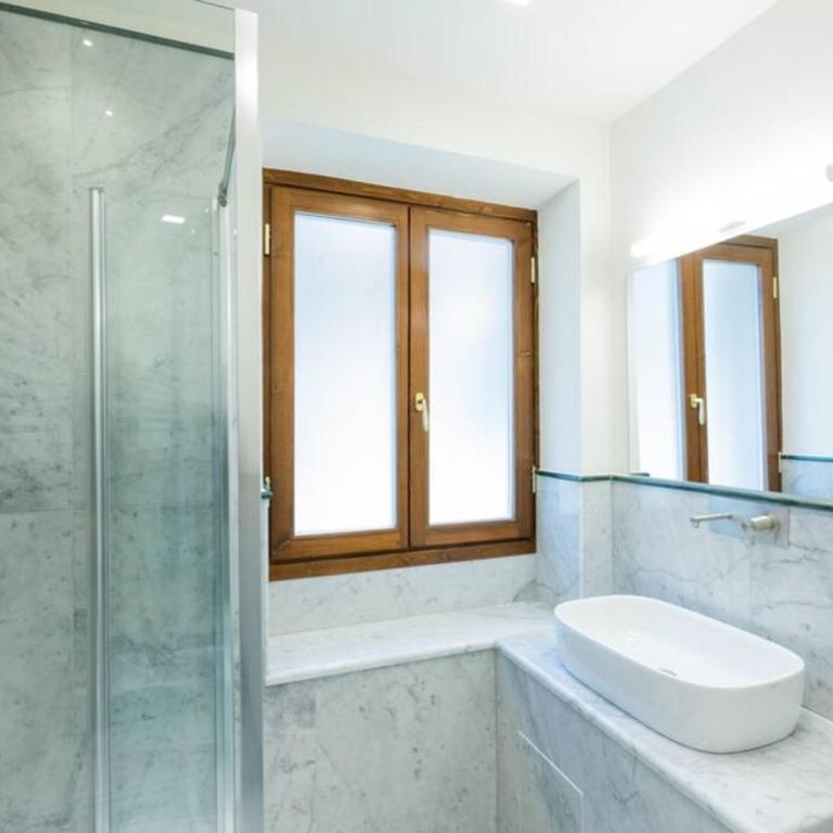 Ponte Vecchio Luxury Flat - Appartamento con 2 Camere da Letto - 6