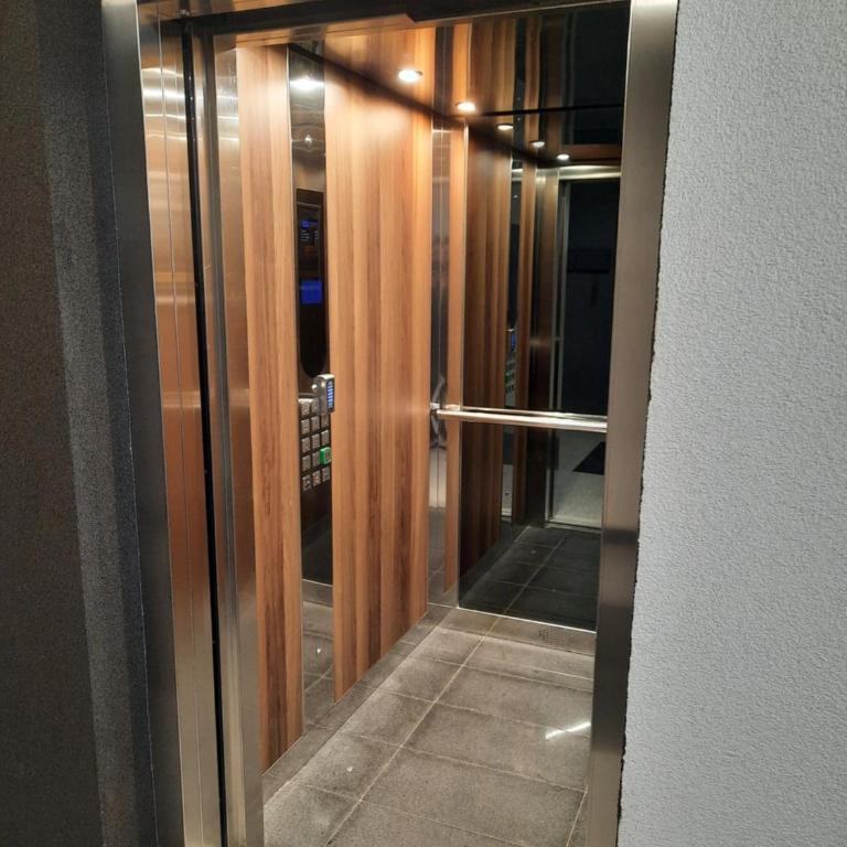 Apartman Bulevar Sarajevo - FREE PARKING - One-Bedroom Apartment - 38