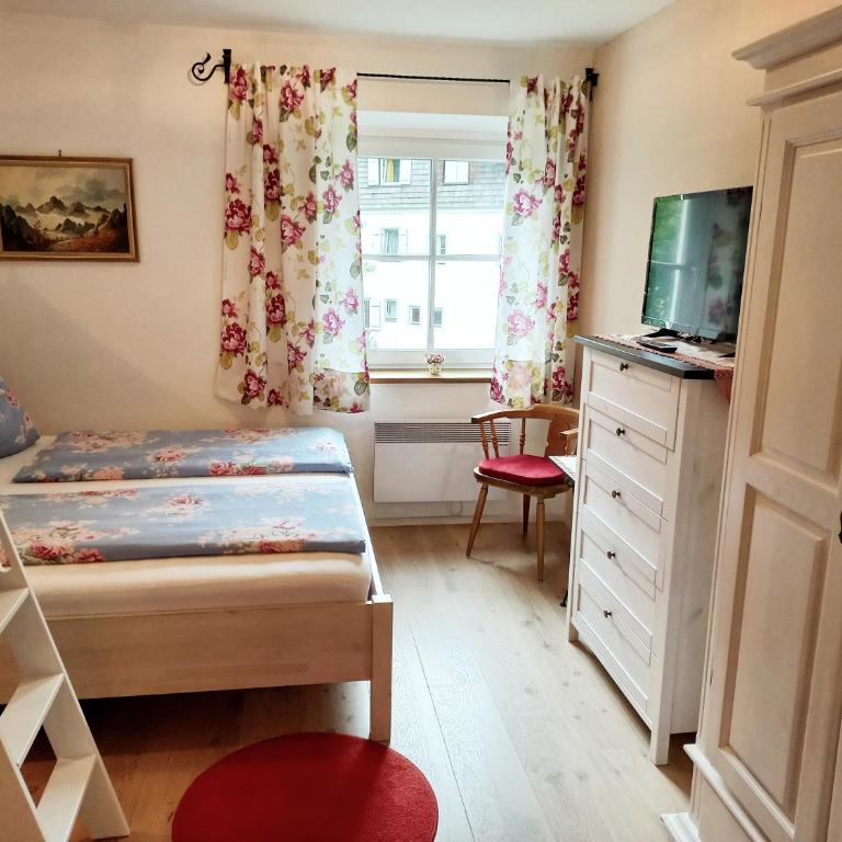 Ferienwohnung Resi im Zentrum - Appartamento con 2 Camere da Letto e Balcone - 3