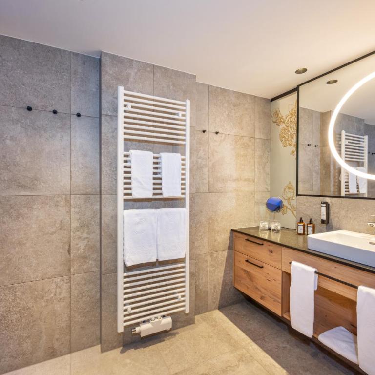 die HOCHKÖNIGIN - Mountain Resort - Comfort Suite - 3