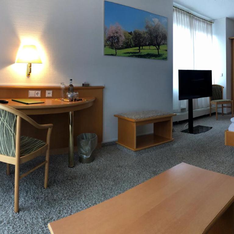 Engelberg 24h check in - Deluxe Doppelzimmer - 4