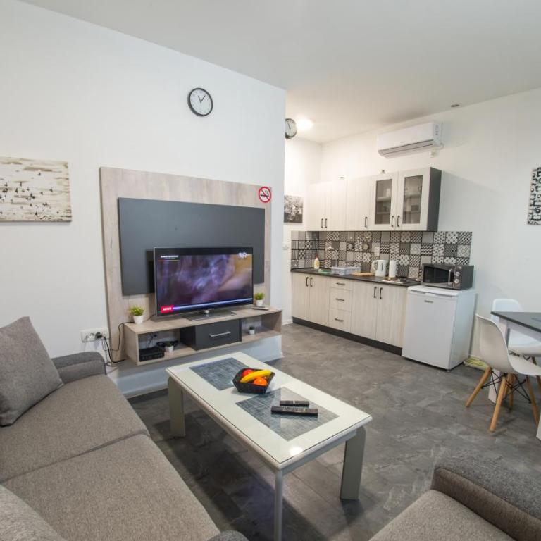 Cozy apartment in Old Town - with parking - One-Bedroom Apartment - 19