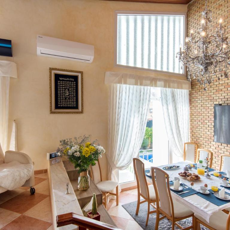 Villa Palm Beach Marina Benalmadena 3 min walking from the sea - Villa - 9