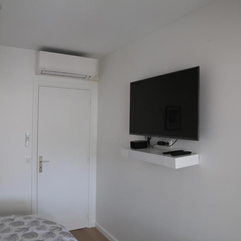 ROOFTOP CROISETTE/ALEXANDRE III - Appartement 2 Chambres - 21