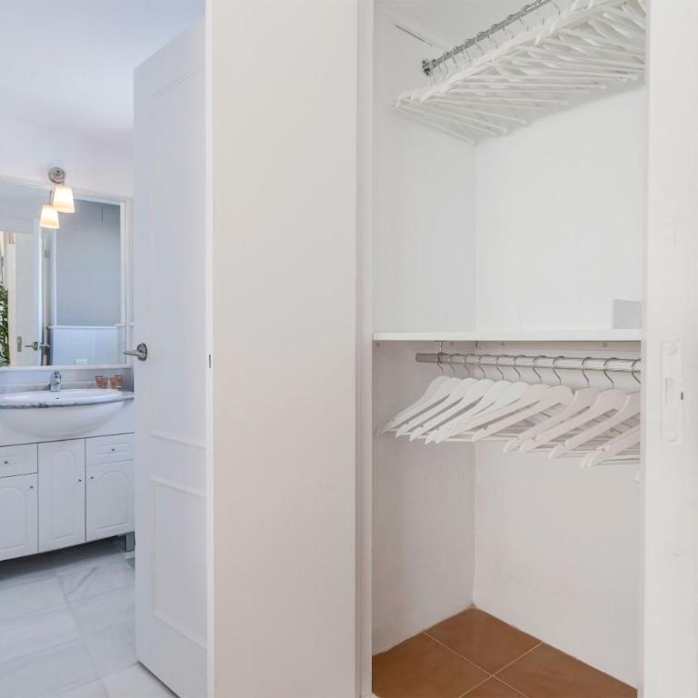 Genteel Home Castilla Terrace - Estudio con terraza - 16