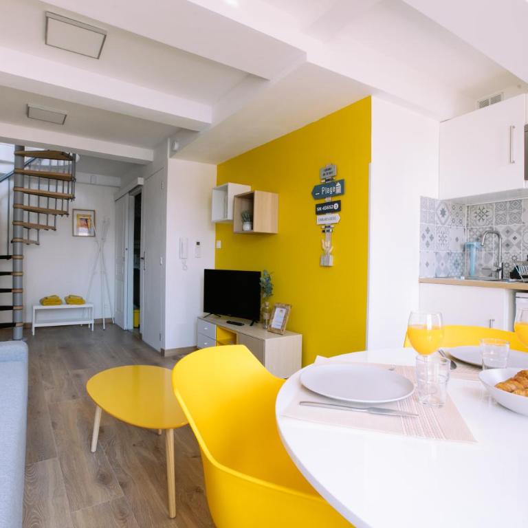 Duplex avec terrasse - hyper-centre de Toulon - Apartment mit 1 Schlafzimmer - 5