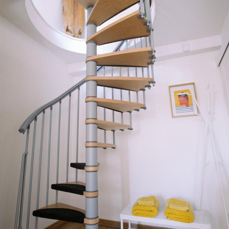 Duplex avec terrasse - hyper-centre de Toulon - Apartment mit 1 Schlafzimmer - 17