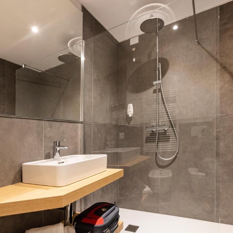 Residence Solei Classic & Plus - Plus Studio Apartment with Balcony and Lake View - 16